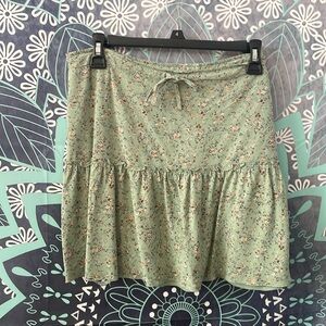 Brandy Melville Skirt!